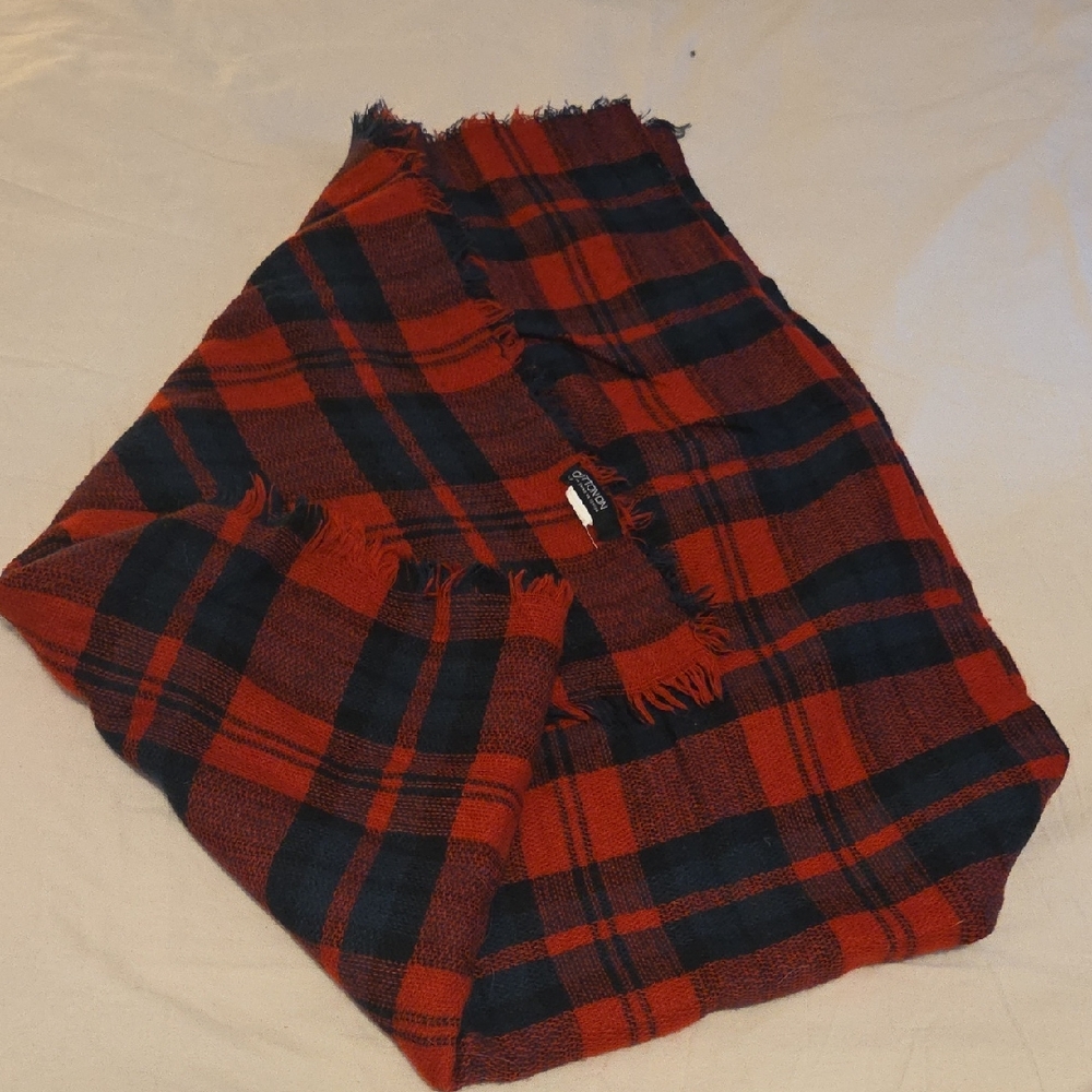 Wide Cotton Plaid Scarf